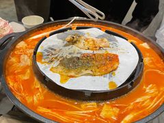 招牌红酸汤涮锅底-小肚皮饮食店