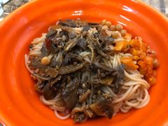 招牌牛杂粉-湘味粉面馆(麓山南路店)
