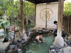 -张家港金凤凰度假村温泉