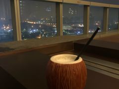 椰岛风情-于家堡洲际酒店·堡子里酒廊