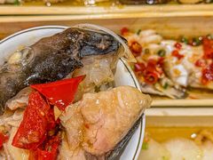 -胡须哥网红竹筒菜