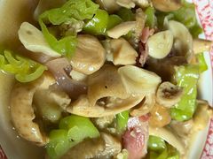 -蔼若春.传承三十年云南菜(金碧公园店)
