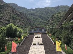 -辛安庄鸡鸣山景区