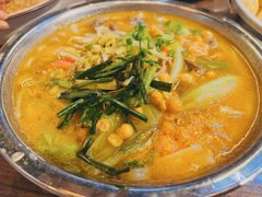 -丽丽三鲜螺蛳粉(田林路店)
