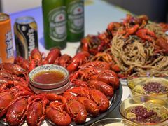 -钳小柒·小龙虾蓝龙王烧烤夜宵(长寿路店)