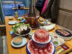 -额尔敦传统涮.冰煮羊火锅(乌兰察布体育场店)