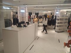 -ZARA(大上海时代广场店)