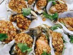 蒜蓉生蚝-富临港·蒸汽海鲜·手抓海鲜·炒菜(栈桥店)