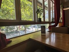 -雕刻时光咖啡馆(南院门店)