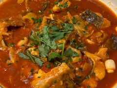 -魏铭鱼头捞饭(晋阳路店)