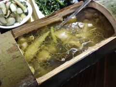 -乡巴佬鼎锅饭
