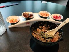 -凤凰湘语·海派湘菜(浦东旗舰店)