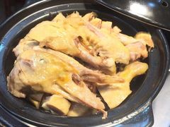 厦门姜母鸭-老闽味姜母鸭·煎蟹闽菜餐厅(曾厝垵地标店)