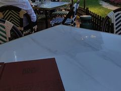 -The BREW·酿餐厅(浦东嘉里大酒店)