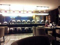 -唐拉雅秀酒店-西锦汇空中BBQ·思创餐厅