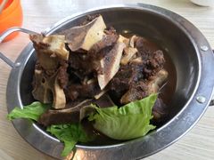 黄牛骨-上海交通大学新疆餐厅