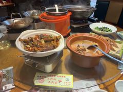 -黄泥岗·地道湖北菜(奥特莱斯店)