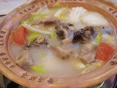 -菌之家·专业纯野生菌火锅·特色炒菌