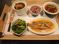 -馨月汇·一悦馨香月子中心(前滩店)