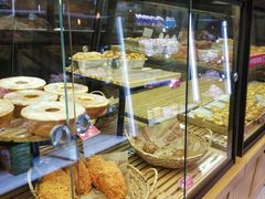 面包甜点陈列柜-味多美蛋糕(西安门店)