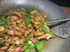 -费大厨辣椒炒肉(万家丽一店)