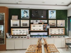 -光明眼镜·蔡司授权(九亭U天地店)