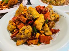 -巧克力渔家.小船海鲜胶东菜(万平口店)