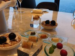 餐前开胃小吃-广州四季酒店·佰鲜汇·现代法餐