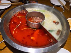 -佬土鹅肠火锅(中建大观店)