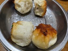 -黄阿姨锅贴大王(万航渡路店)