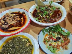 -朱大嘴肥肠血旺(福字街店)