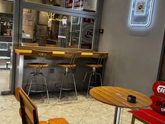 -DQ·蛋糕·冰淇淋(三亚青春颂店)