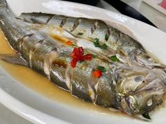 -七的湖·晚芳亭·阳澄湖农家菜·大闸蟹(莲花岛店)