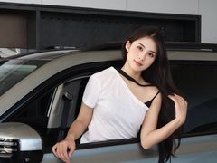 -长沙麓谷汽车世界长安4S店