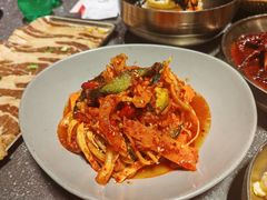 -草家酱蟹炭火烤肉店(珲春南路二店)
