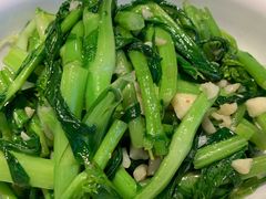 白菜苔-醉美东江·三文鱼·烧鸡公