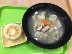 -吉祥馄饨(牡丹园店)