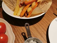-芭莉与彩虹西餐厅(成都合生汇店)