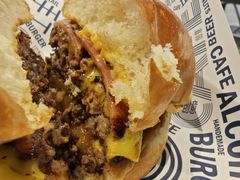 -TRIPS BURGER(大钟寺店)