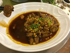 -顺峰渔港中国人的餐厅