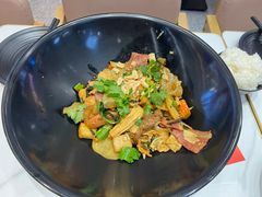 -醉人椒麻辣香锅(王府井喜悦店)