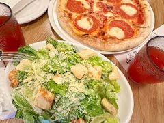 -城市大道红炉披萨烘焙坊