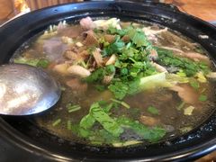 -谢老五跷脚牛肉·非遗传承店