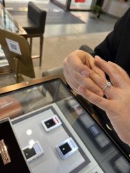点击看大图 -Cindy Jewelry·钻戒·彩色宝石