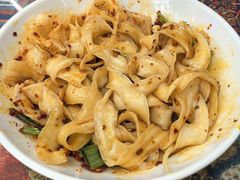 -乡村馕坑肉·烧烤·新疆菜·本地人更爱吃(阿勒泰首店)