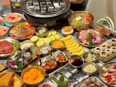 -围炉肉舍丹东海鲜烤肉·烤活鳗(步行街店)