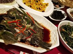 -南京双门楼宾馆(盐仓桥地铁站阅江楼店)