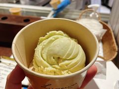 开心果烤榛子碎-LUNEURS月乐诗 冰淇淋咖啡(环贸店)