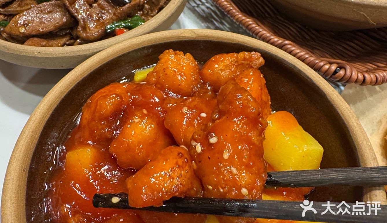 合肥真正的穷鬼天堂!几十r吃到饱!!!