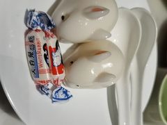 -蝴蝶里·粤菜·点心(滨江龙湖店)
